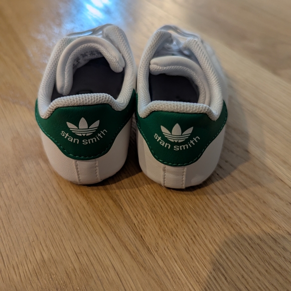 Adidas Kids Sneakers - White and Green - Picture 1 of 4